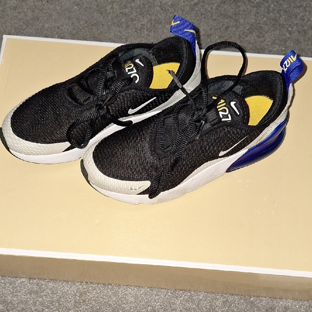 Nike Air Max 270 Black Sneakers